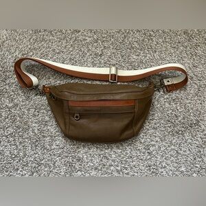 Parker Thatch Cross Your Heart Sling in olive leather